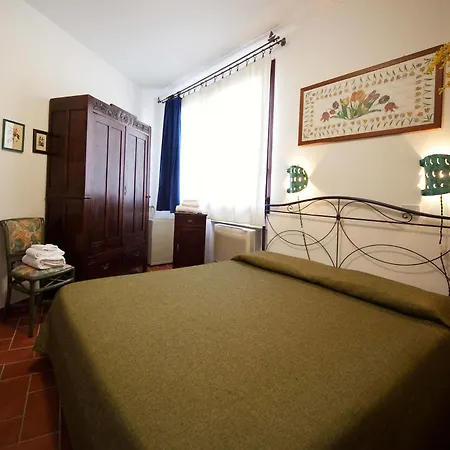 Lu Palau De Antoni 2*